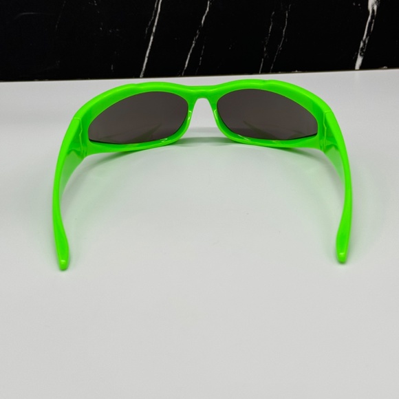 NEW BB0253S 005 BALENCIAGA GREEN GREY OVAL UNISEX BALENCIAGA SUNGLASSES - Picture 6 of 10